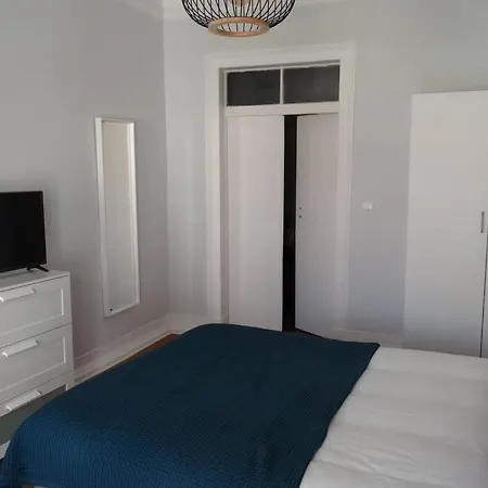 Appartement 3 Bedrooms Ap In Graça - Great For Families&groups