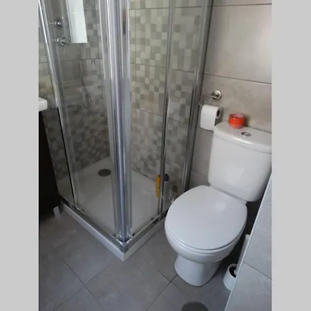 3 Bedrooms Ap In Graca - Great For Families&groups Апартаменти