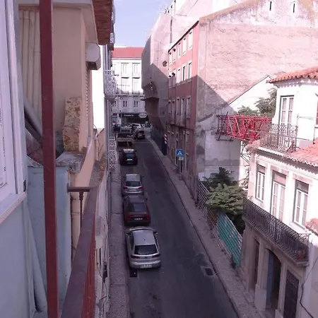 Апартаменти 3 Bedrooms Ap In Graca - Great For Families&groups *